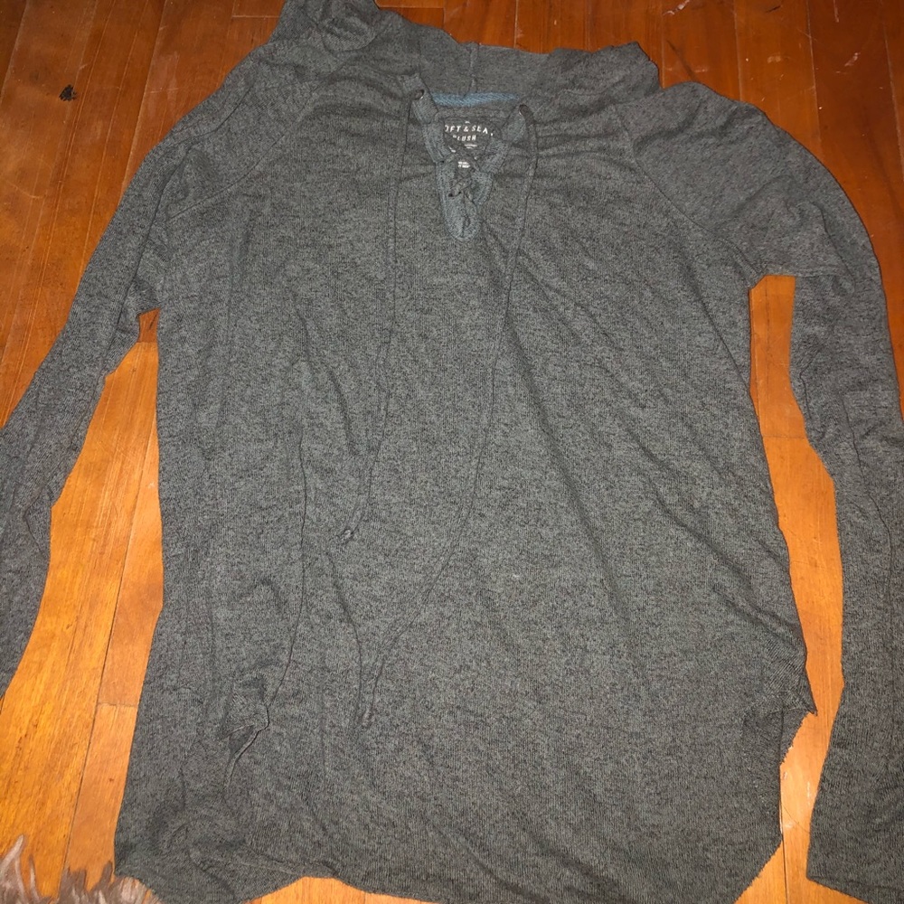 American eagle sweater